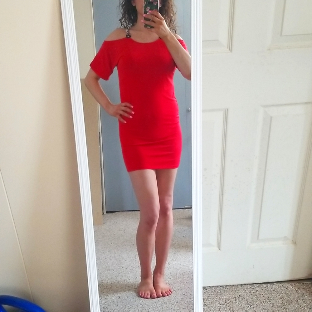 NWT Michael Kors Red Chain Off the Shoulder Mini Dress